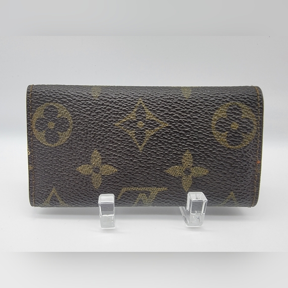 Authentic Preowned LV Key Chain - Picture 2 of 12